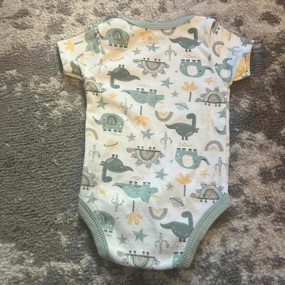 Chick Pea/Cat & Jack Baby Boy Spring/Summer Outfit Onesie and Shorts 6-9 Months - Picture 4 of 7